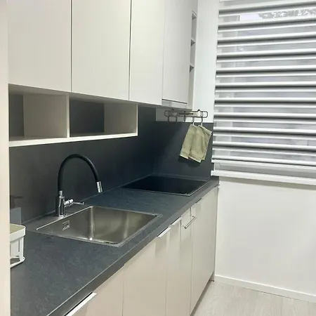 Urbanvista Apartment *