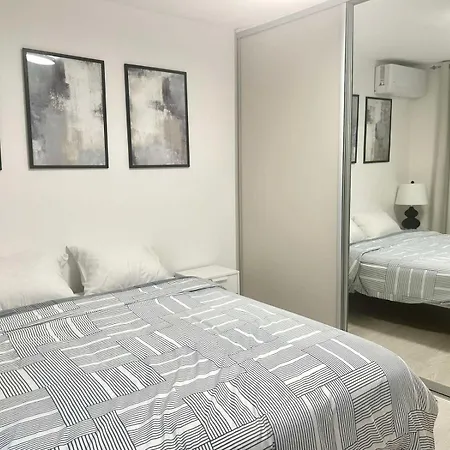 Urbanvista Apartment